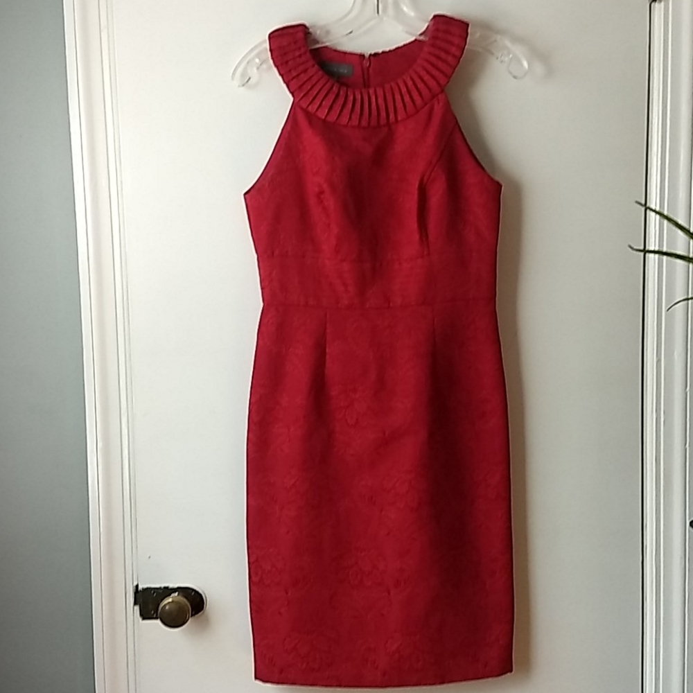 Kristin Davis Sleeveless Red Cocktail Dress